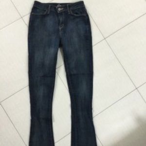 Levi jeans